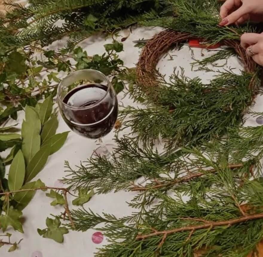 SATURDAY 29th NOV 2-4.30pm - WREATH MAKING WORKSHOP AFTERNOON