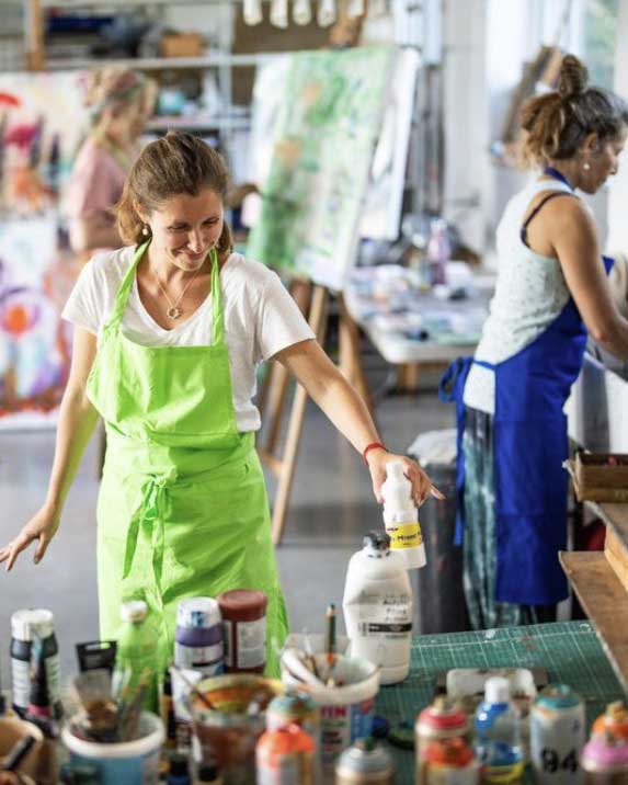 Sun 23rd Nov 2025 - Paint your own Large Abstract with Magdalena Smolarska